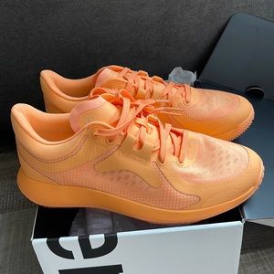 Lululemon strongfeel shoe cassis